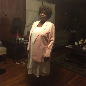 Meet your Posher, Deloris